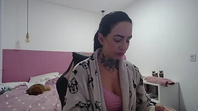 YasmimBrasil online show from 06.12.26