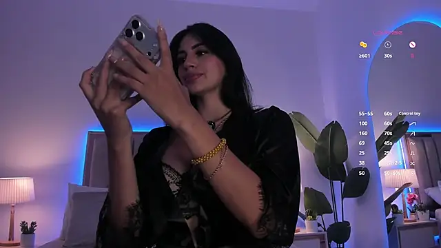 Taylor-Jonnees online show from 05.09.26