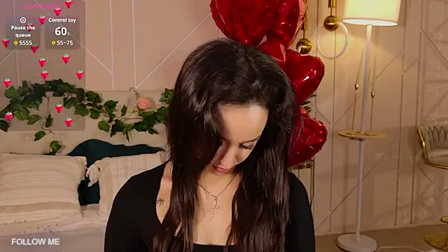 Lolly Neal online show from 02.21.26