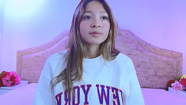 Victoria Adams14 online show from 02.07.25