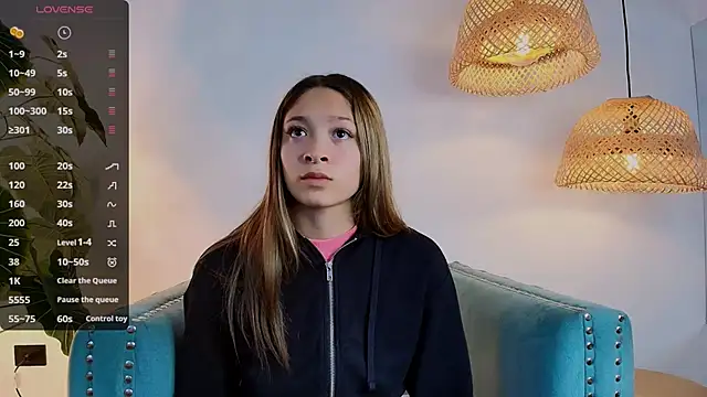 Victoria Adams14 online show from 03.12.25