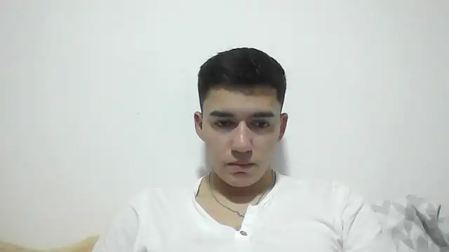 Snapshot of Estebitan_vm chatting on 11.15.25 Estebitan vm online show from 11.15.25