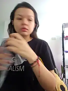 azumiichan online show from 01.24.25