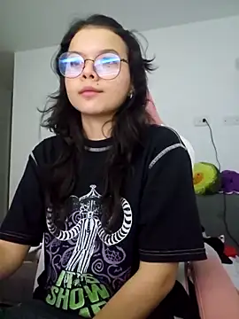 azumiichan online show from 04.23.26