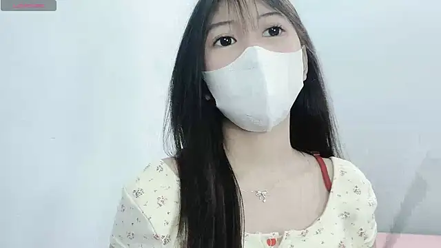 Snapshot of tanhxiu chatting on 12.11.24 tanhxiu online show from 12.11.24