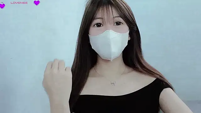 Snapshot of tanhxiu chatting on 01.10.25 tanhxiu online show from 01.10.25