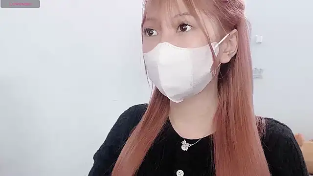 Snapshot of tanhxiu chatting on 02.11.25 tanhxiu online show from 02.11.25