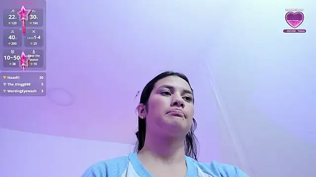 Snapshot of Chiara_tay chatting on 01.24.25 Chiara tay online show from 01.24.25