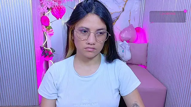 Chiara tay online show from 07.24.26
