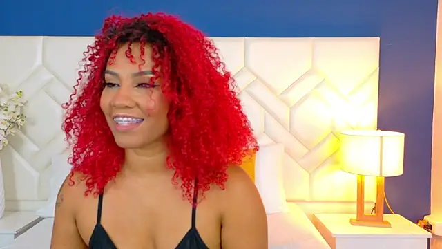Snapshot of RubyRossel chatting on 09.18.25 RubyRossel online show from 09.18.25