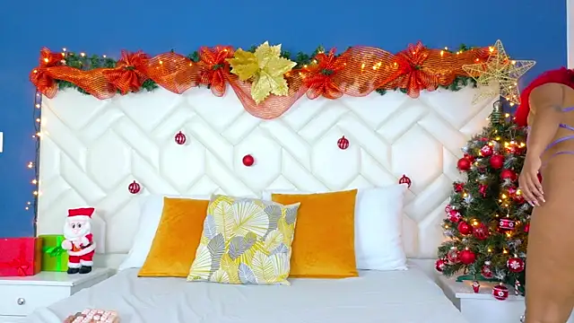 RubyRossel online show from 12.18.25