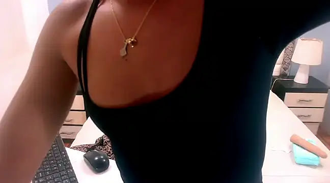 meghanSusexx online show from 02.18.25