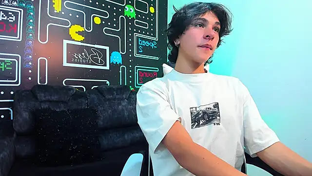 Luke Howland online show from 01.14.25