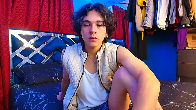 Luke Howland online show from 02.12.25