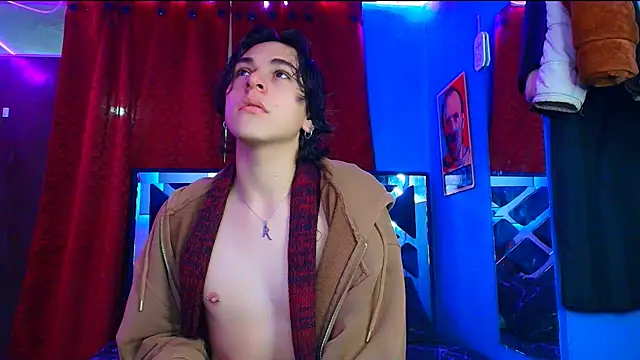 Luke Howland online show from 03.04.25