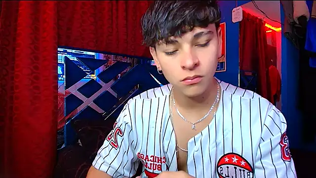 Luke Howland online show from 10.01.25