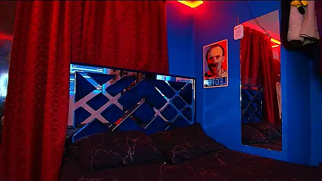 Luke Howland online show from 10.15.25