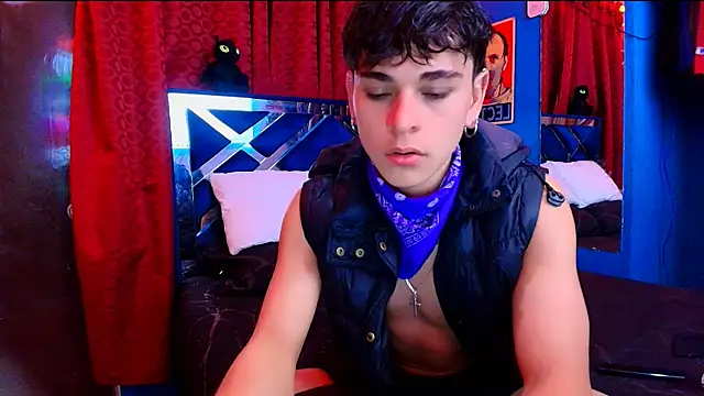 Snapshot of Luke_Howland chatting on 02.20.26 Luke Howland online show from 02.20.26