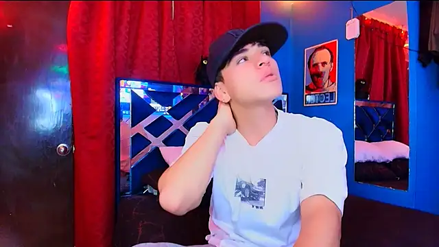 Snapshot of Luke_Howland chatting on 03.03.26 Luke Howland online show from 03.03.26