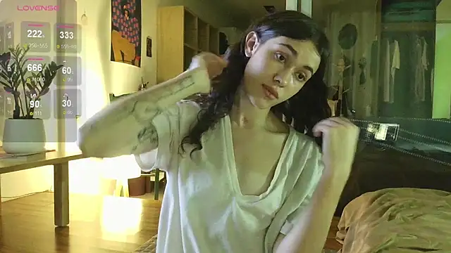 Snapshot of sadetuiningaa chatting on 02.23.26 sadetuiningaa online show from 02.23.26