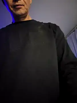 Snapshot of McdyllanXX chatting on 01.19.25 McdyllanXX online show from 01.19.25