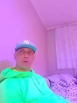 Snapshot of McdyllanXX chatting on 03.10.26 McdyllanXX online show from 03.10.26