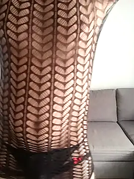 Snapshot of McdyllanXX chatting on 04.17.26 McdyllanXX online show from 04.17.26