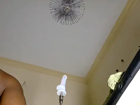 Snapshot of Jacky_queen chatting on 11.15.25 Jacky queen online show from 11.15.25