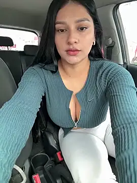 Snapshot of sarasoto_1 chatting on 02.04.25 sarasoto 1 online show from 02.04.25