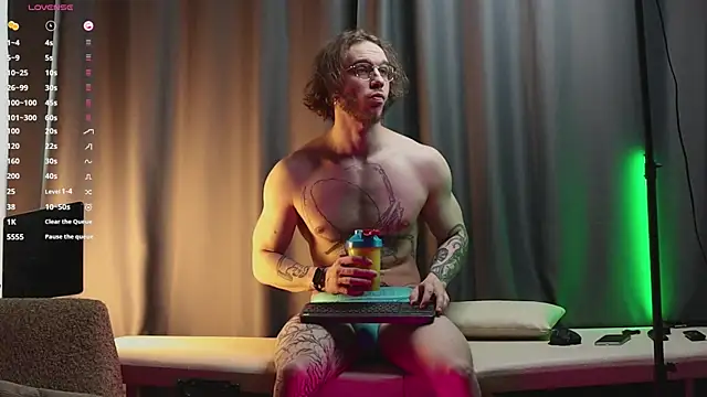 pleasure8869 online show from 02.21.25