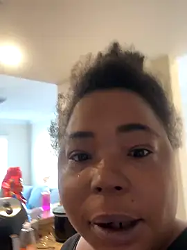 Snapshot of JCCaramelbarbie1 chatting on 11.10.25 JCCaramelbarbie1 online show from 11.10.25