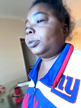 Snapshot of JCCaramelbarbie1 chatting on 11.13.25 JCCaramelbarbie1 online show from 11.13.25