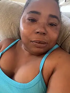 Snapshot of JCCaramelbarbie1 chatting on 12.01.25 JCCaramelbarbie1 online show from 12.01.25