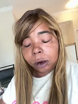 Snapshot of JCCaramelbarbie1 chatting on 12.16.25 JCCaramelbarbie1 online show from 12.16.25