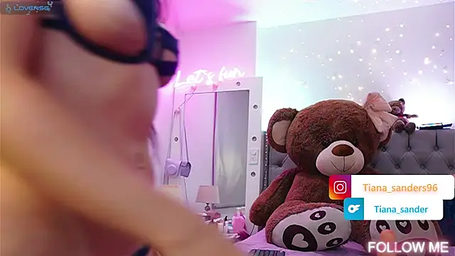 Tiana sanders online show from 02.13.25