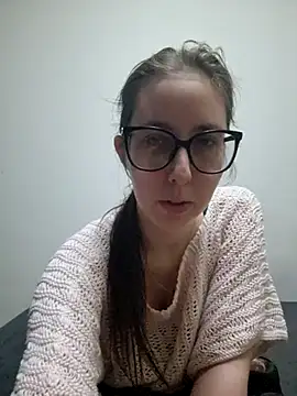 Snapshot of Sarah459 chatting on 03.05.25 Sarah459 online show from 03.05.25