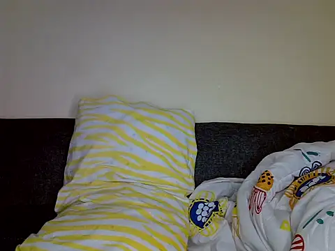 Snapshot of Oliviia_ chatting on 12.15.24 Oliviia  online show from 12.15.24