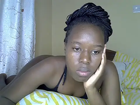 Snapshot of Oliviia_ chatting on 01.11.25 Oliviia  online show from 01.11.25