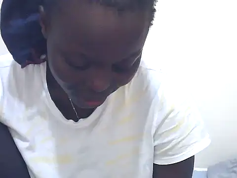 ebony curvedass online show from 04.27.26
