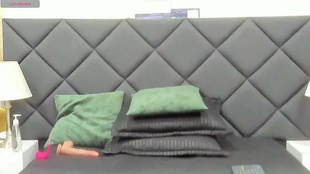 Snapshot of angel_adamx chatting on 11.06.25 angel adamx online show from 11.06.25