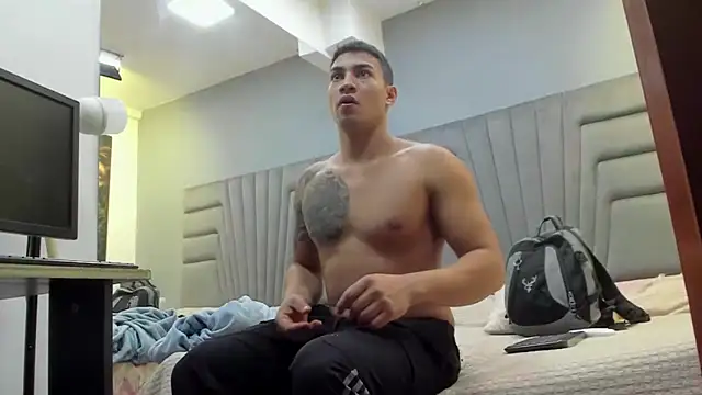 Snapshot of angel_adamx chatting on 11.14.25 angel adamx online show from 11.14.25