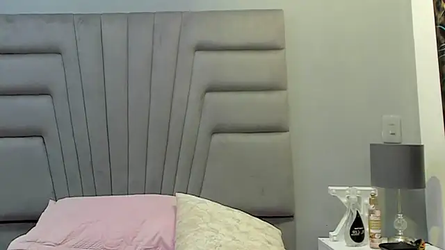 Snapshot of angel_adamx chatting on 11.18.25 angel adamx online show from 11.18.25