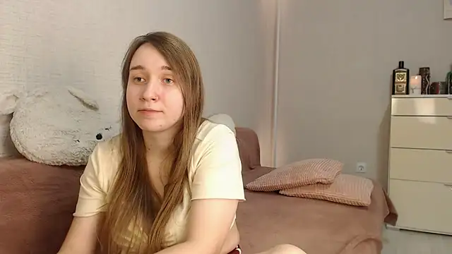 lovely hayley online show from 12.14.24