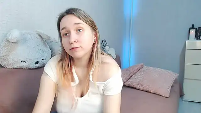 Snapshot of lovely_hayley chatting on 01.09.26 lovely hayley online show from 01.09.26