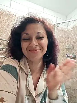 Snapshot of TeasyLana chatting on 07.04.26 TeasyLana online show from 07.04.26