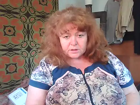 Snapshot of RoseRed69 chatting on 09.24.25 RoseRed69 online show from 09.24.25