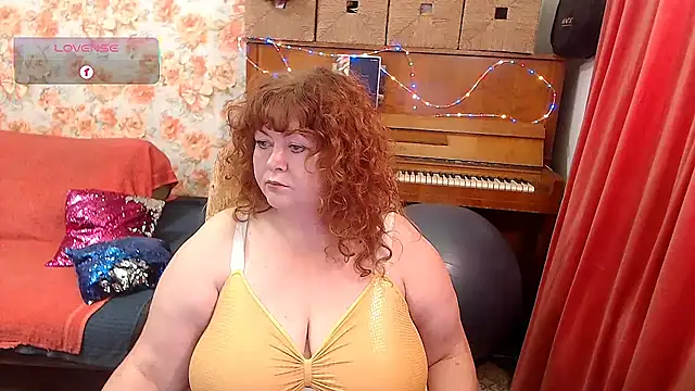 RoseRed69 online show from 11.26.25