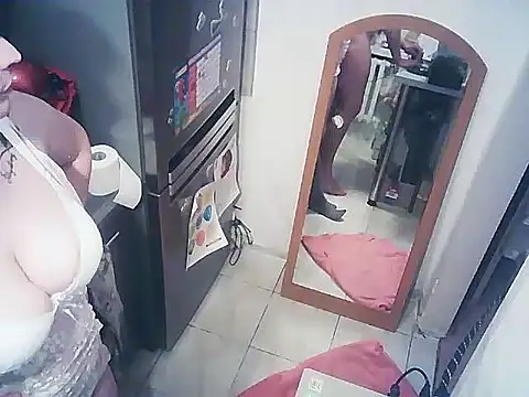 Snapshot of DeconetSex chatting on 01.11.25 DeconetSex online show from 01.11.25