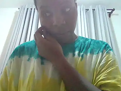 Queen loveer online show from 07.01.26