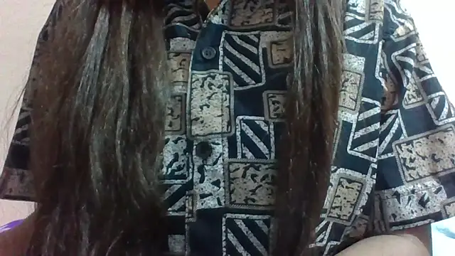 Snapshot of Sharmeeli chatting on 09.22.25 Sharmeeli online show from 09.22.25